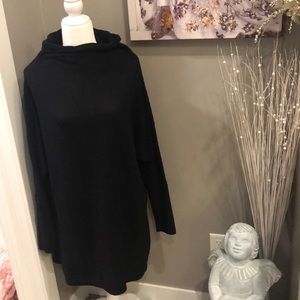 Free People excellent condition kitty cowl